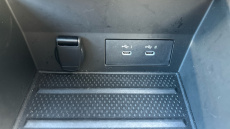 Renault Symbioz 1.6 E-Tech FHEV 145 Iconic Esprit Alpine 5dr Auto Hybrid Estate